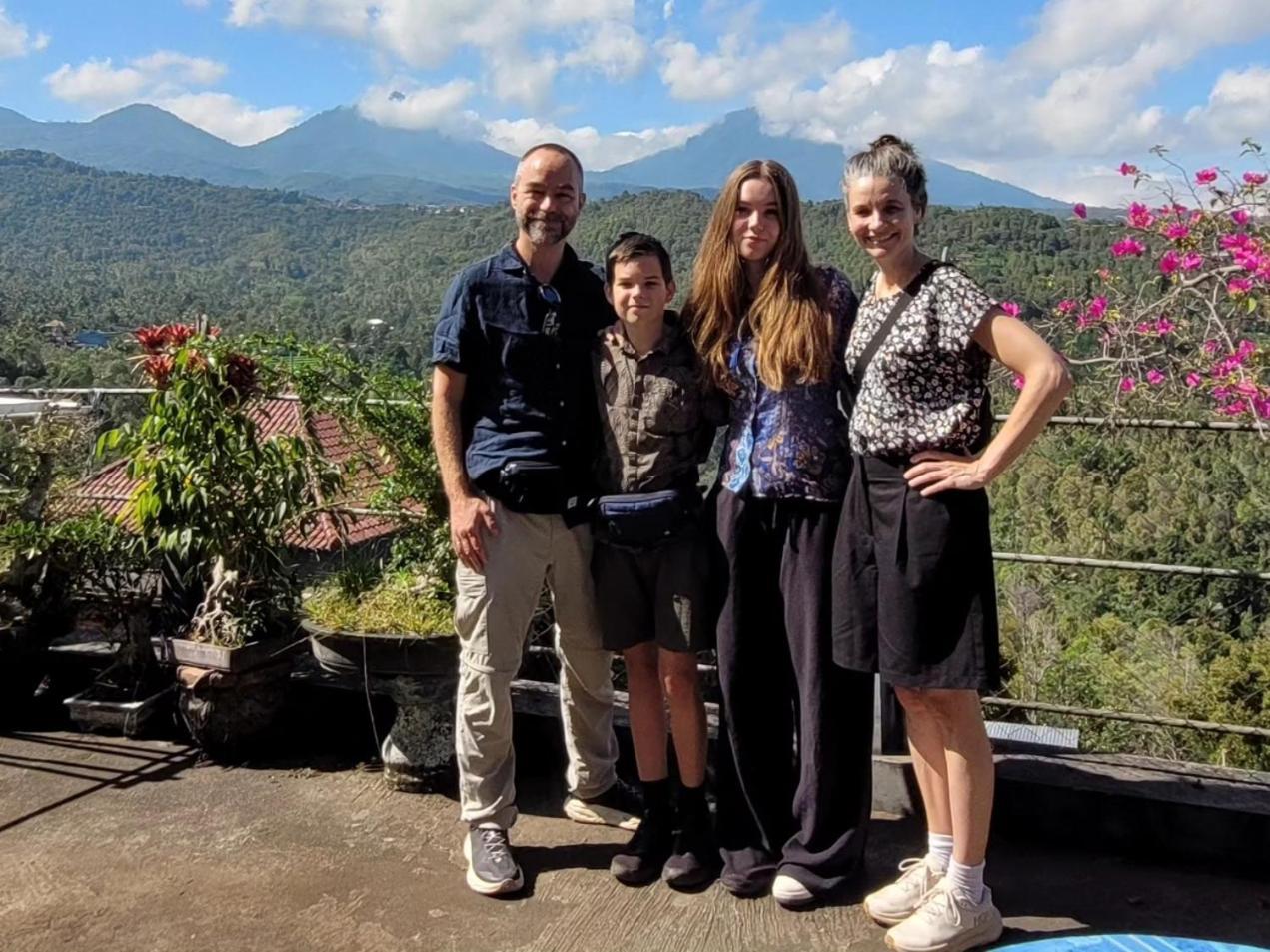 Umah Yugadi Bali Lägenhet Munduk Exteriör bild